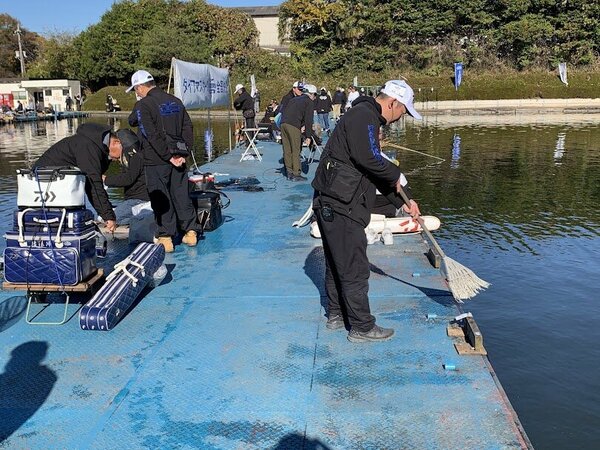 桟橋掃除IMG_1705.jpg